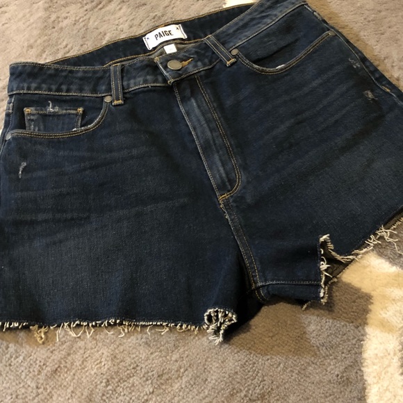 Paige Margot Shorts - Picture 2 of 6